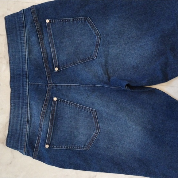 Simply Vera jeans. - Picture 5 of 10